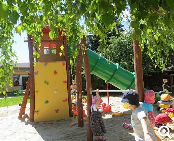 Kindergarten „Schloss-Spatzen”
